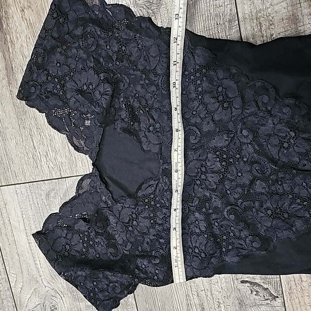 We are HAH/Anthropologie Lady Like Bodysuit Noir Size XS - Picture 8 of 15